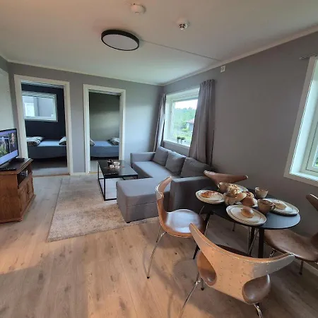 3-room With Free Parking *
