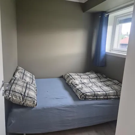 3-room With Free Parking Honefoss