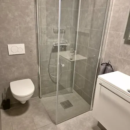 3-room With Free Parking Lejlighed