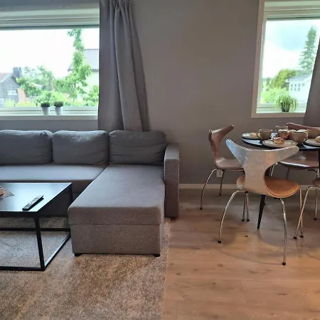 Lejlighed 3-room With Free Parking *